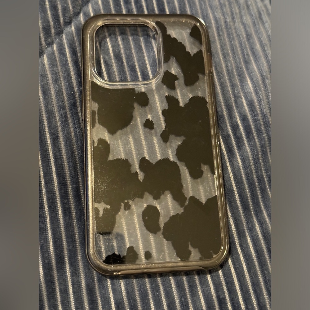 Cow print MagSafe otter box iPhone 14 Pro